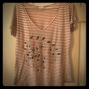 The Buckle V-Neck Top with metal accents Large